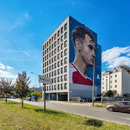 Apartment National Stadium - Parking, Workspace - By Rentujemy