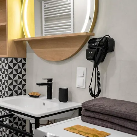 National Stadium - Parking, Workspace - By Rentujemy Lägenhet